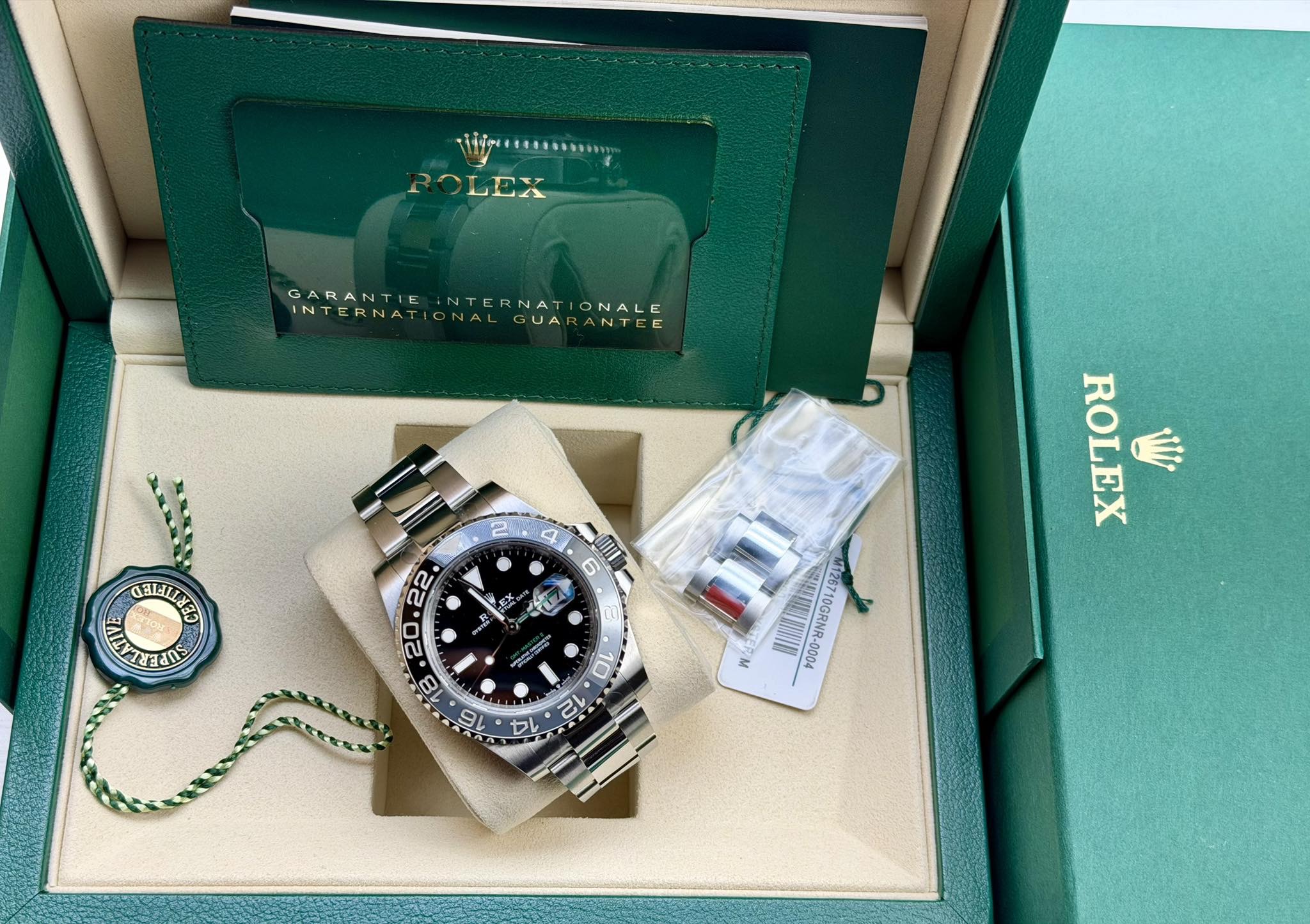 watch imageproduct/Image 3.jpeg_251208T205409-5559